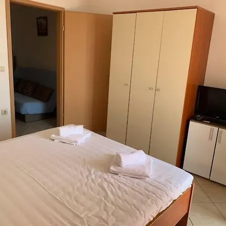 Apartment Ivana 2 Makarska